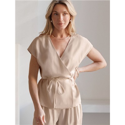 Жилет на запАх с поясом из плотного лиоцелла