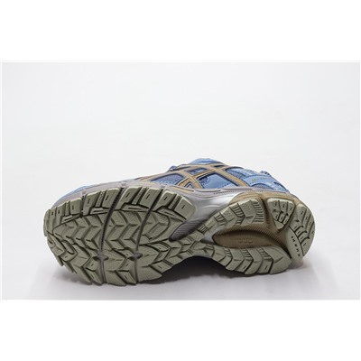 Кроссовки нат. кожа (36-41)р. / шт. 298/550
