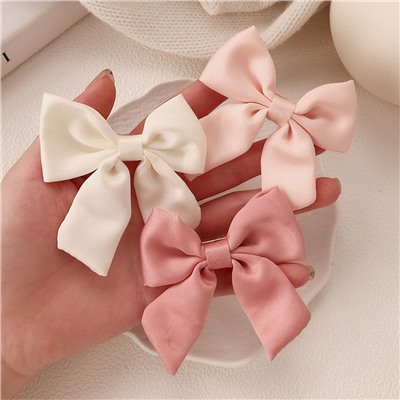 Заколка атласный бантик на зажиме