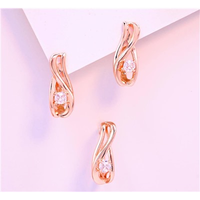 Набор: Кольцо и Серьги бижутерия