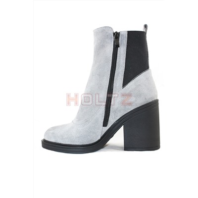 Женские замшевые ботильоны Sonya light gray 3