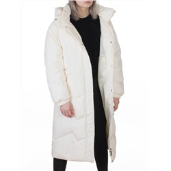 8883 MILK WHITE Пальто зимнее женское (150 гр. холлофайбер)