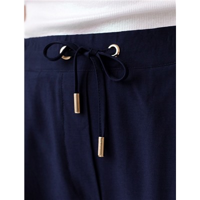 Брюки бананы с поясом на резинке из плотного лиоцелла