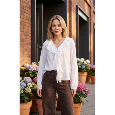 Рубашка легкая с рюшами