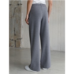 Прямые трикотажные брюки на резинке из футера двухнитки эластичные