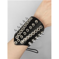 Браслет кожа «Манжета» с шипами, цвет чёрно-серебряный
