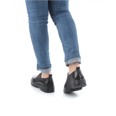 03-DYL76-1 BLACK Полуботинки женские (натуральная кожа)