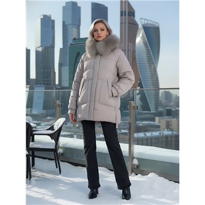 Куртка зимняя женская с мехом и капюшоном тренд светло-коричневого цвета 7608SK