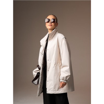 Плащ женский бежевый