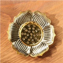 Подставка для благовоний порошковых и конусов «Цветок», 9×1 см, золотистый