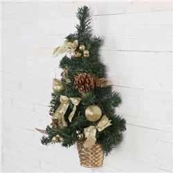 Искусственная ёлка настенная «Зимнее волшебство. Звёзды шишки», 45 см, золото, ПВХ ветки отгибаются