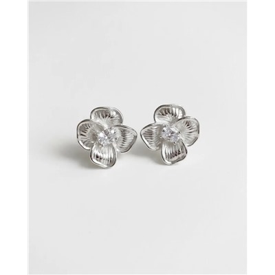 Стильные серьги