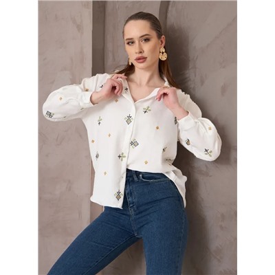 Женская рубашка с вышивкой Patiskha