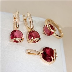 Комплект ювелирной бижутерии коллекция "Дубай" с камнем серьги, кулон и кольцо 20 р, покрытие позолота, вставка: фианиты, цвет: малиновый, арт.414.547-20