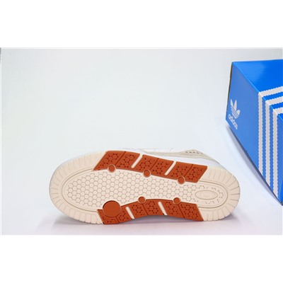 Кроссовки нат. Кожа (36-41)р. / шт. 239-363