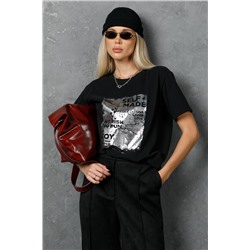 Футболка чёрная с принтом