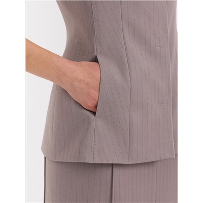 Жилет в полоску с карманами