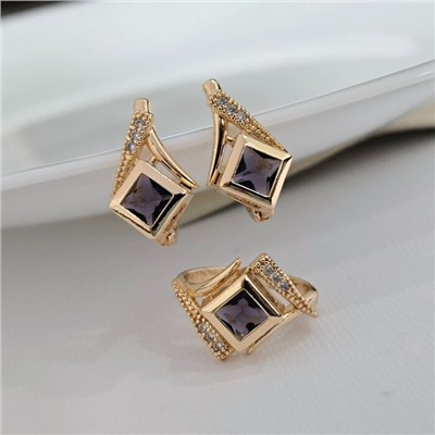 Комплект ювелирной бижутерии коллекция "Дубай" серьги и кольцо 20 р, покрытие позолота, вставка: фианит и цирконы, цвет: фиолетовый и прозрачный, арт.414.634-20
