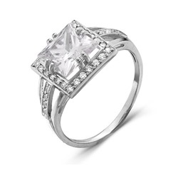 Серебряное кольцо с бесцветными фианитами 060