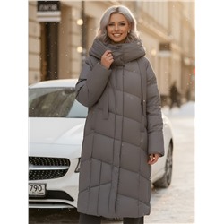 Пальто зимнее утепленное с капюшоном женское темно-серого цвета 7748TC