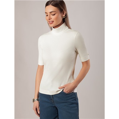 Водолазка из фактурного трикотажа в рубчик