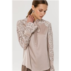 Блуза бежевая с кружевом