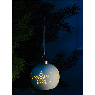 Ёлочный шар «Звёздочки», 6.9×6.9×5.9 см, 1 LED, керамика, от батареек LR44×3, свечение тёплое белое