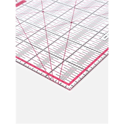 Линейка для квилтинга и пэчворка, 30×30 см, s=3 мм, розовая