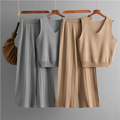 Eleganzza  Костюм женский  P-363