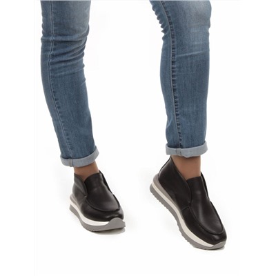 01-5576-1 BLACK Ботинки демисезонные женские (натуральная кожа, байка)