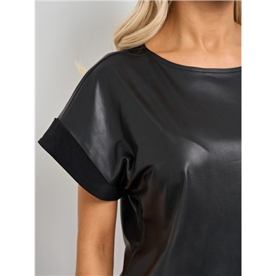 Блузка чёрная из искусственной кожи