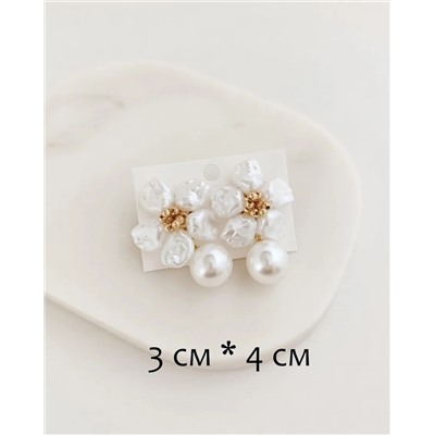 Стильные серьги