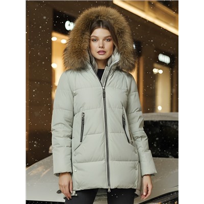 Куртка женская зимняя с мехом енот премиум класса светло-зеленого цвета 381ZS