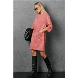 Платье розовое из искусственной замши