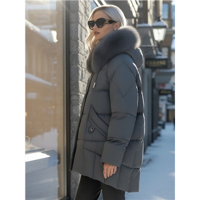 Куртка зимняя женская с мехом и капюшоном тренд темно-серого цвета 7660TC