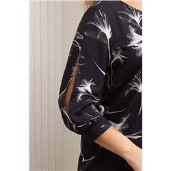 Платье чёрное с разрезами на рукавах Клайв №1