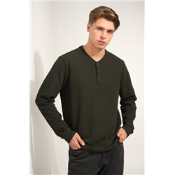 Мужской лонгслив на пуговицах Happyfox