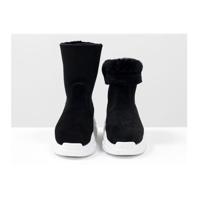 Яркие женские ботинки, типа UGG, из натуральной замши и меха овечки черного цвета, на современной высокой платформе белого цвета, Б-19120-01