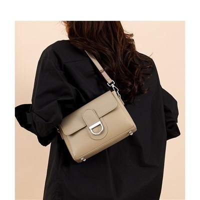 Bags Сумка женская / кожа /  025083