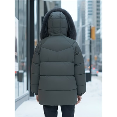 Куртка зимняя женская с мехом и капюшоном тренд темно-зеленого цвета 7639TZ