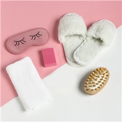 УЦЕНКА Набор подарочный с тапочками «Этель», 6 предметов, полотенце 30×60 см, аксессуары