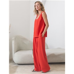 Свободный топ с U-вырезом изо льна с вискозой по косой