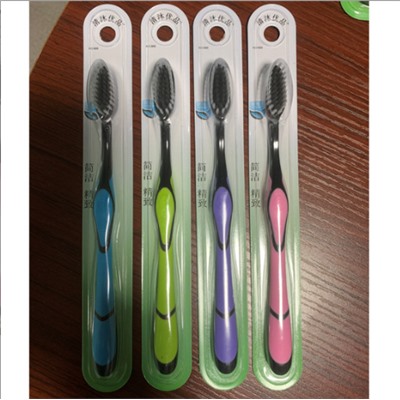 Зубная щетка с бамбуковым углем (1 шт.)