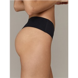 AMBERLY BLACK Трусы стринги ARUELLE