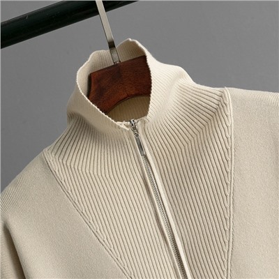 Eleganzza  Костюм женский   P-139