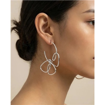 Стильные серьги