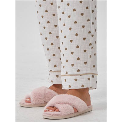 Брюки белые в сердечко с карманами