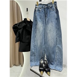 Стильные джинсы