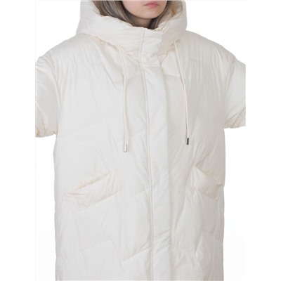 8807 MILK WHITE Пальто зимнее стеганое женское (150 гр. холлофайбер)