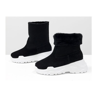Яркие женские ботинки, типа UGG, из натуральной замши и меха овечки черного цвета, на современной высокой платформе белого цвета, Б-19120-01